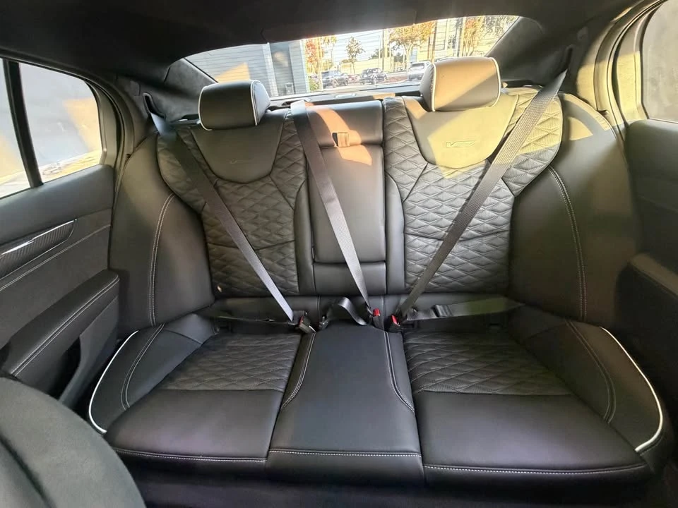 2026 Cadillac CT5-V Blackwing - Image 10 of 12