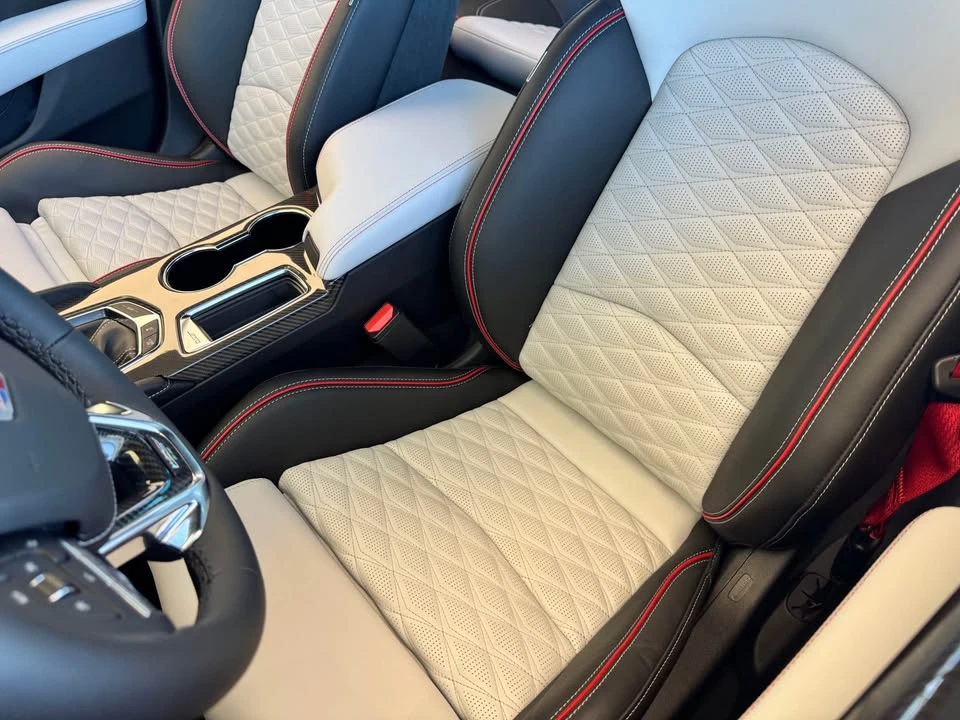 2026 Cadillac CT5-V Blackwing - Image 14 of 16