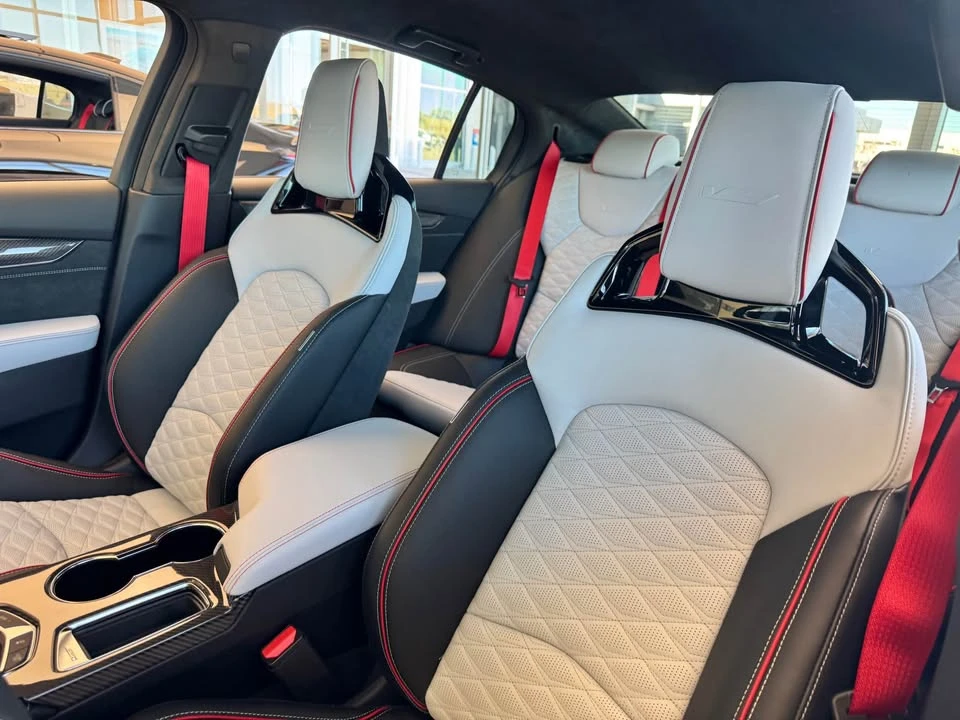 2026 Cadillac CT5-V Blackwing - Image 9 of 16