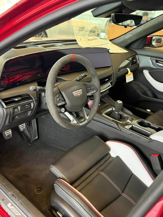 2026 Cadillac CT5-V Blackwing - Image 10 of 12