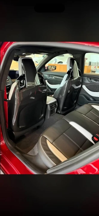 2026 Cadillac CT5-V Blackwing - Image 8 of 9