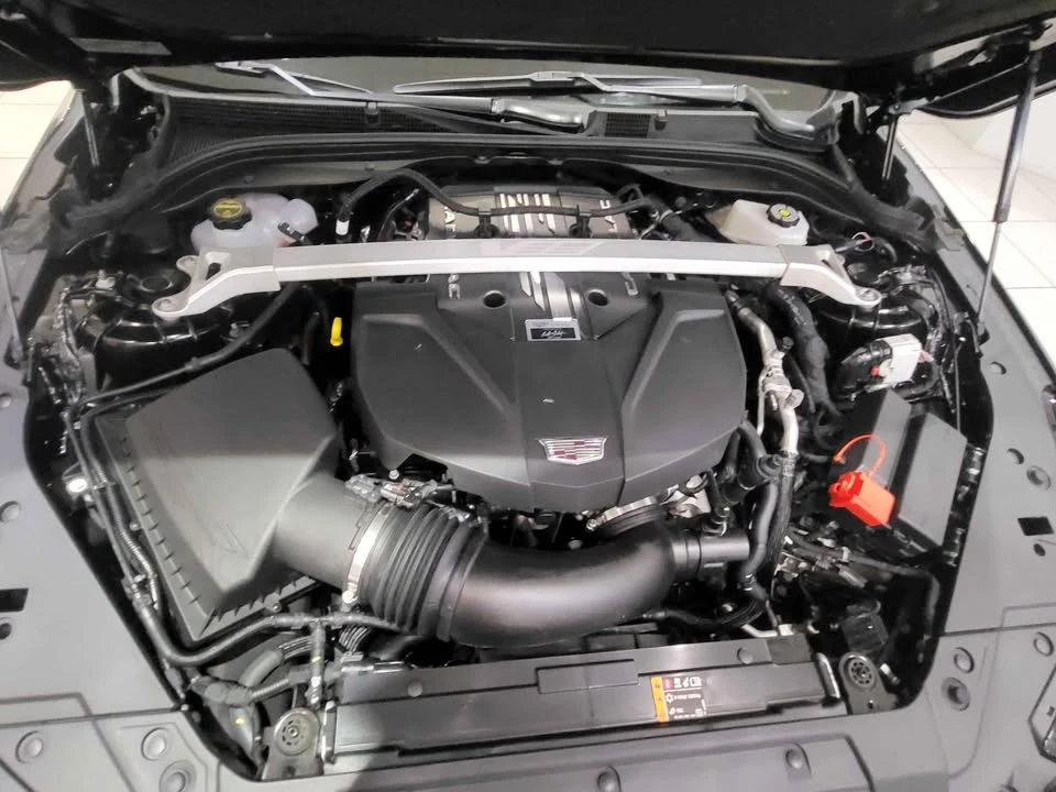 2026 Cadillac CT5-V Blackwing - Image 8 of 8