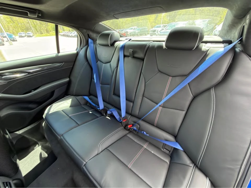 2026 Cadillac CT5-V Blackwing - Image 7 of 8