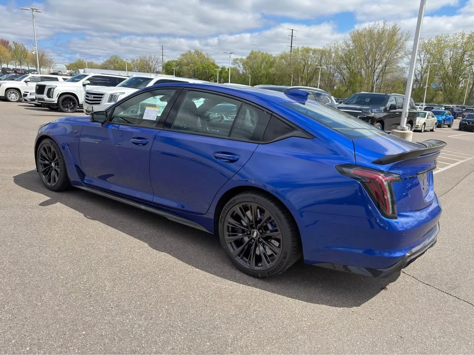 2026 Cadillac CT5-V Blackwing - Image 5 of 8