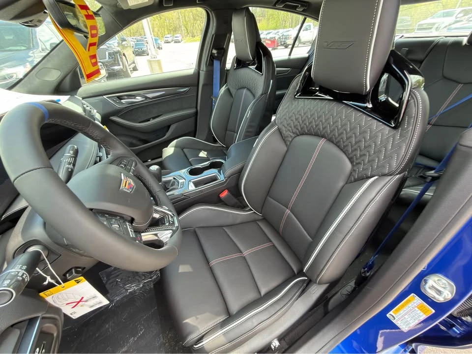 2026 Cadillac CT5-V Blackwing - Image 6 of 8