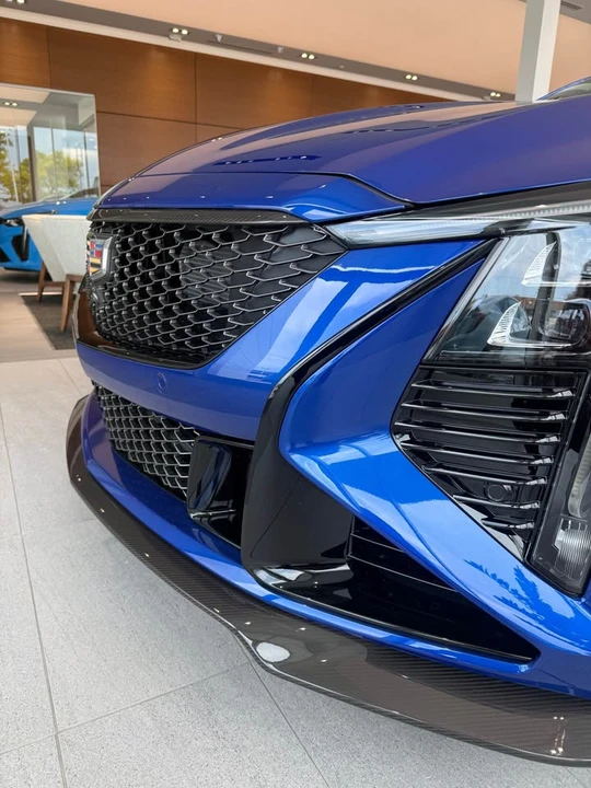 2026 Cadillac CT5-V Blackwing - Image 5 of 19