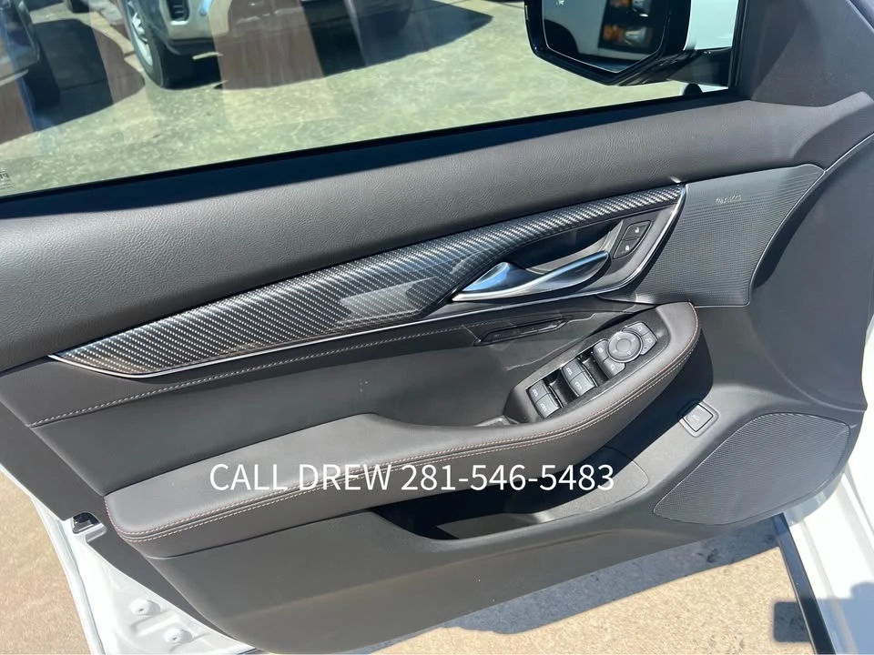 2026 Cadillac CT5-V - Image 17 of 19