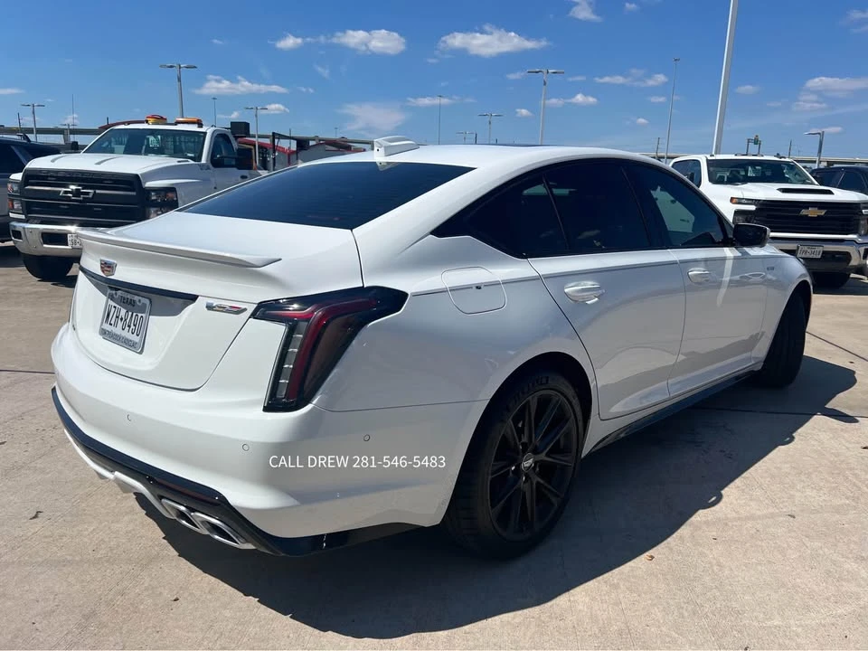 2026 Cadillac CT5-V - Image 9 of 19