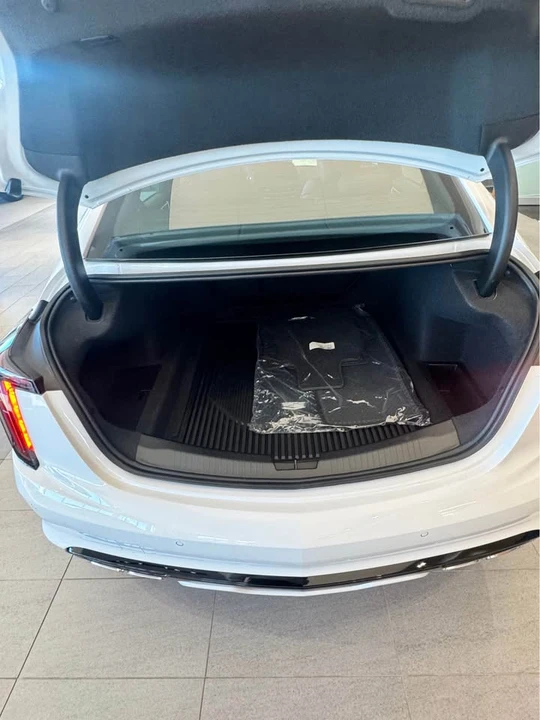 2026 Cadillac CT5-V - Image 11 of 13