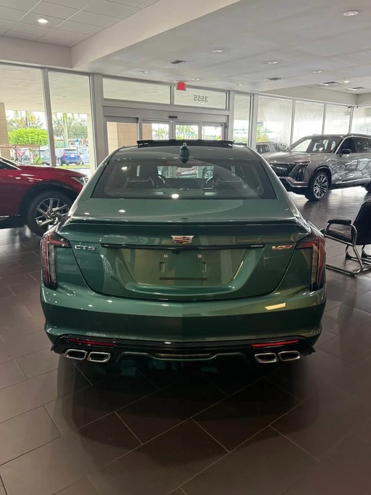 2026 Cadillac CT5-V - Image 3 of 7