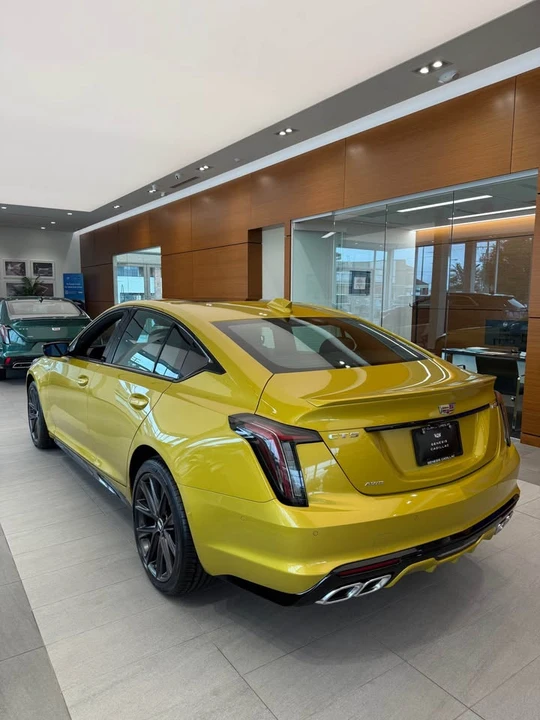 2026 Cadillac CT5-V - Image 5 of 9