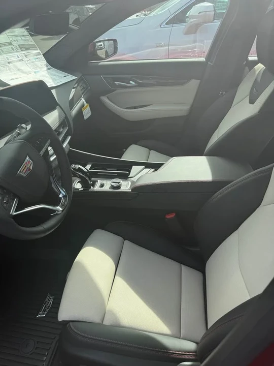 2026 Cadillac CT5-V - Image 5 of 12