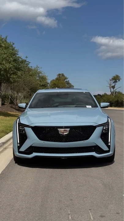2026 Cadillac CT5-V - Image 2 of 10