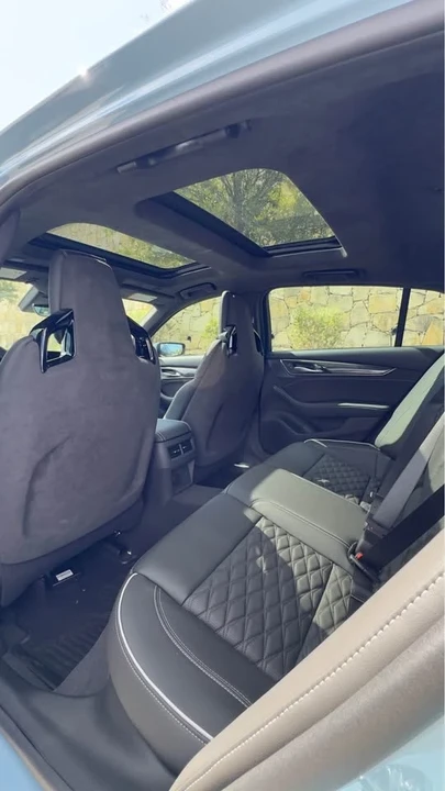 2026 Cadillac CT5-V - Image 8 of 10
