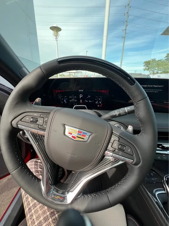 2026 Cadillac CT5-V - Image 11 of 12