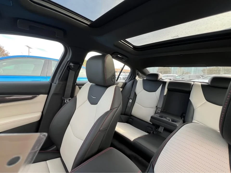 2026 Cadillac CT5-V - Image 7 of 12