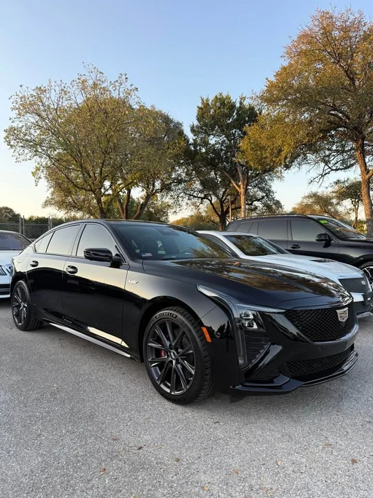 2026 Cadillac CT5-V - Image 3 of 8