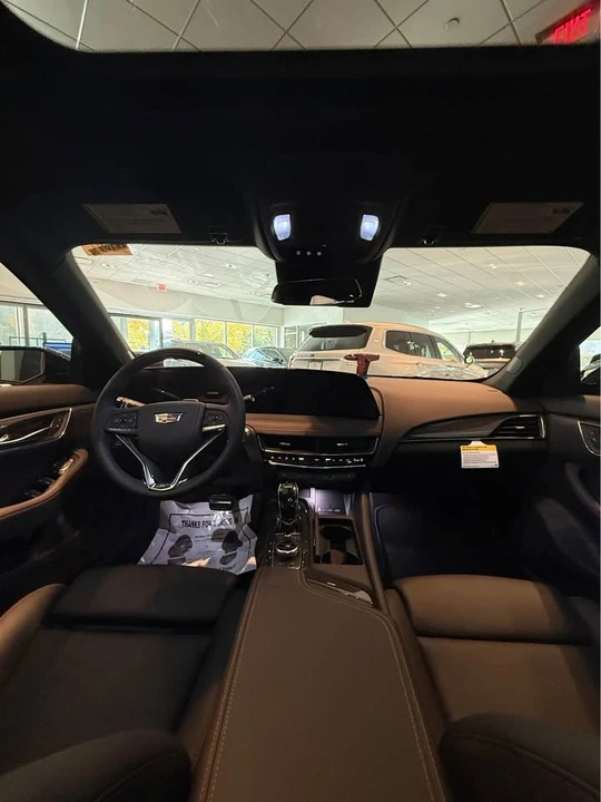 2026 Cadillac CT5-V - Image 5 of 5