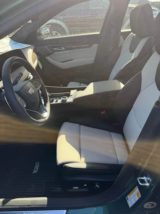 2026 Cadillac CT5-V - Image 4 of 10