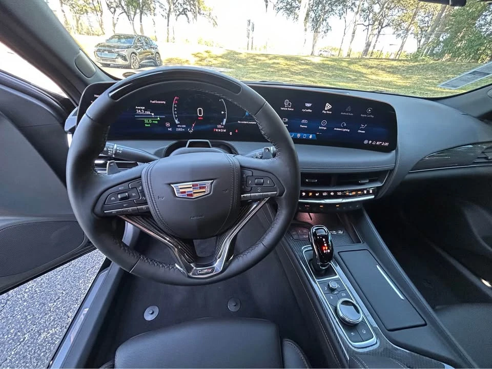 2026 Cadillac CT5-V - Image 5 of 7