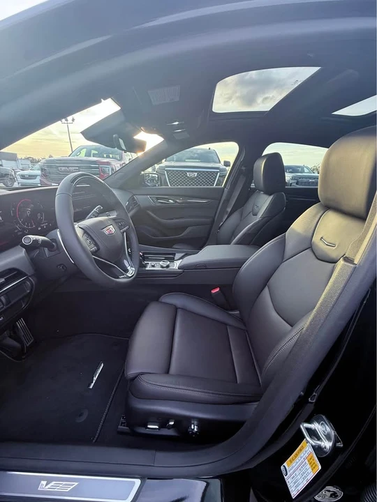 2026 Cadillac CT5-V - Image 4 of 10