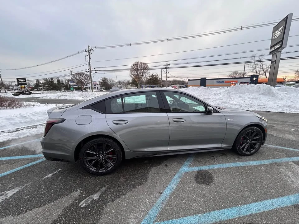 2026 Cadillac CT5-V - Image 7 of 10