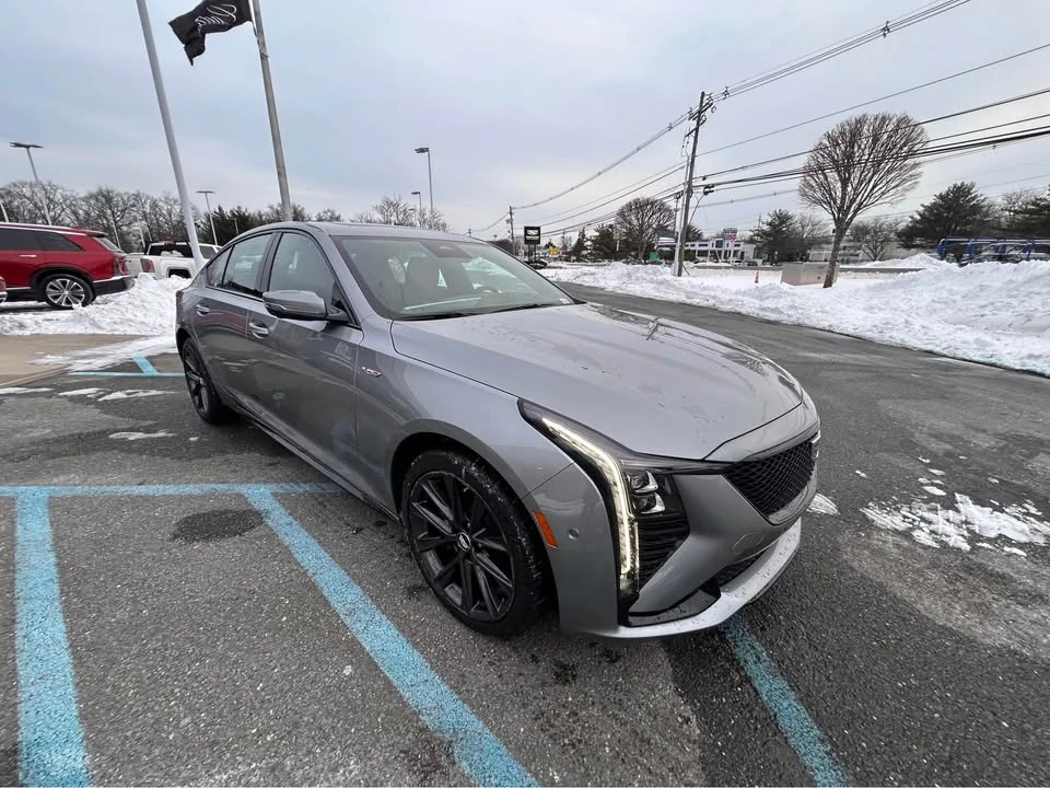2026 Cadillac CT5-V - Image 8 of 10