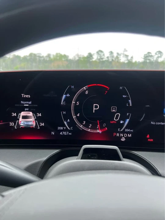 2026 Cadillac CT5-V - Image 9 of 13
