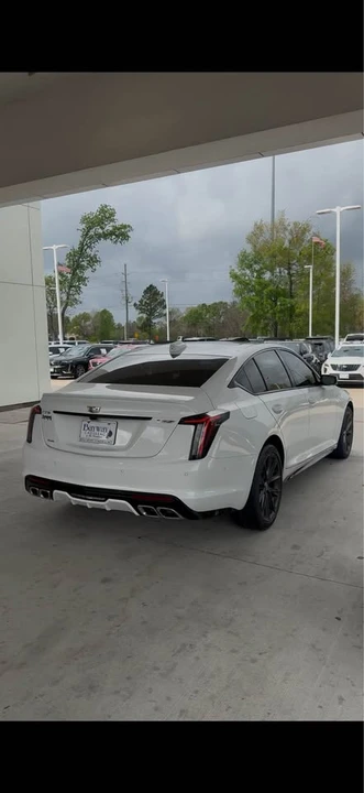 2026 Cadillac CT5-V - Image 8 of 9