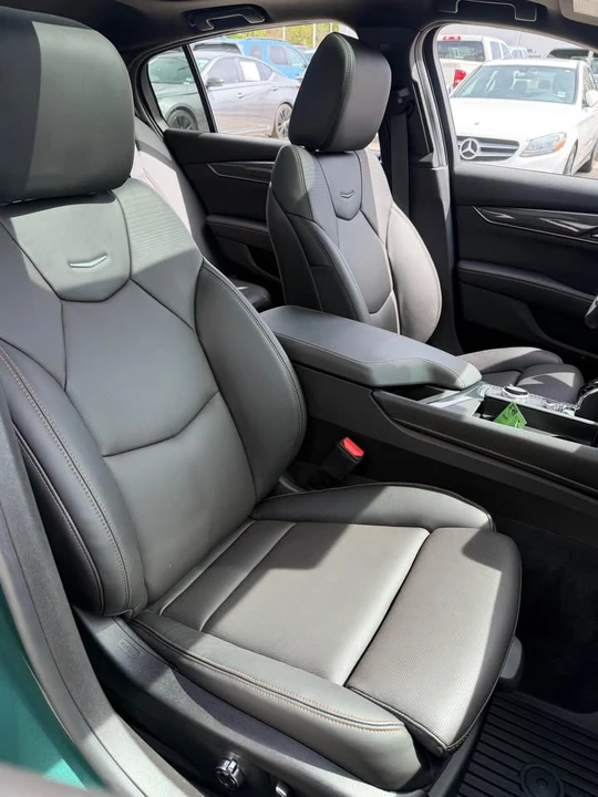 2026 Cadillac CT5-V - Image 9 of 13