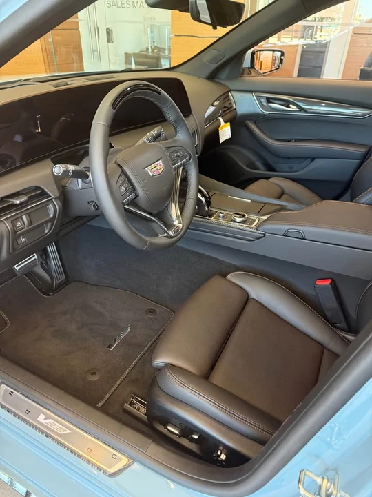 2026 Cadillac CT5-V - Image 6 of 10