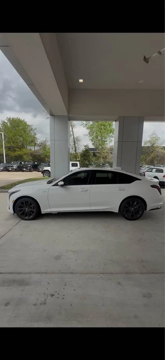 2026 Cadillac CT5-V - Image 4 of 9