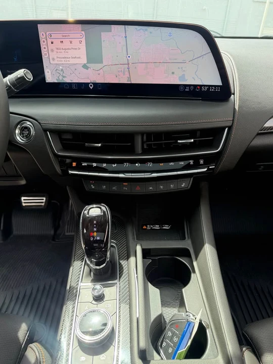 2026 Cadillac CT5-V - Image 12 of 13