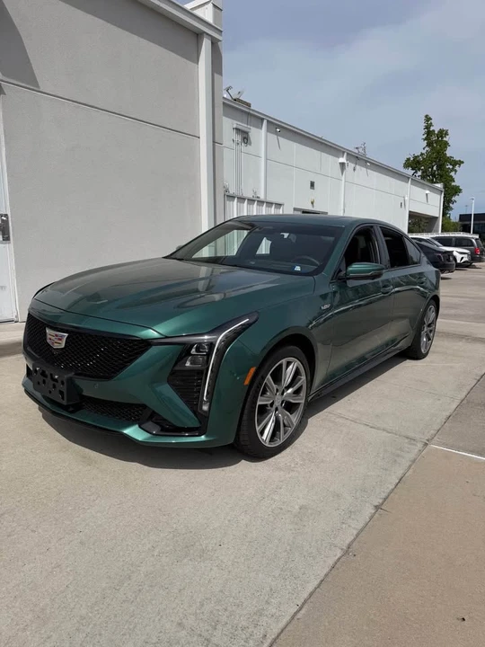 2026 Cadillac CT5-V - Image 3 of 13