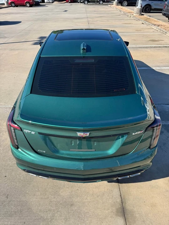 2026 Cadillac CT5-V - Image 9 of 12