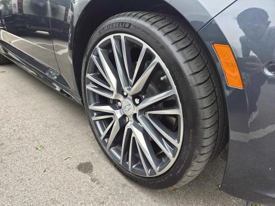 2026 Cadillac CT5-V - Image 5 of 10
