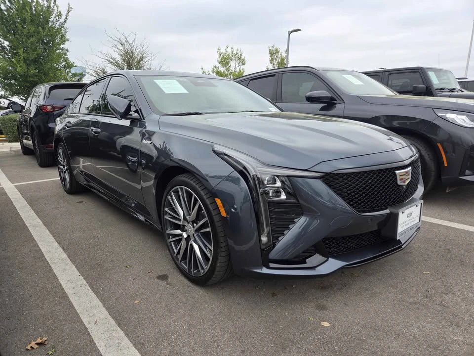 2026 Cadillac CT5-V - Image 2 of 10