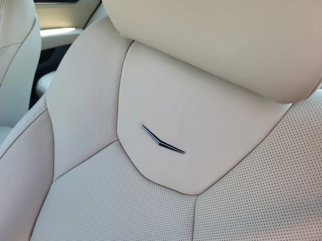 2026 Cadillac CT5 - Image 11 of 20