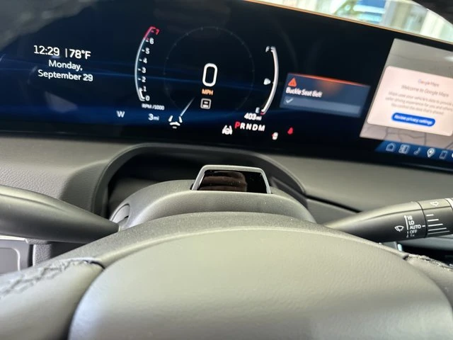 2026 Cadillac CT5 - Image 15 of 17