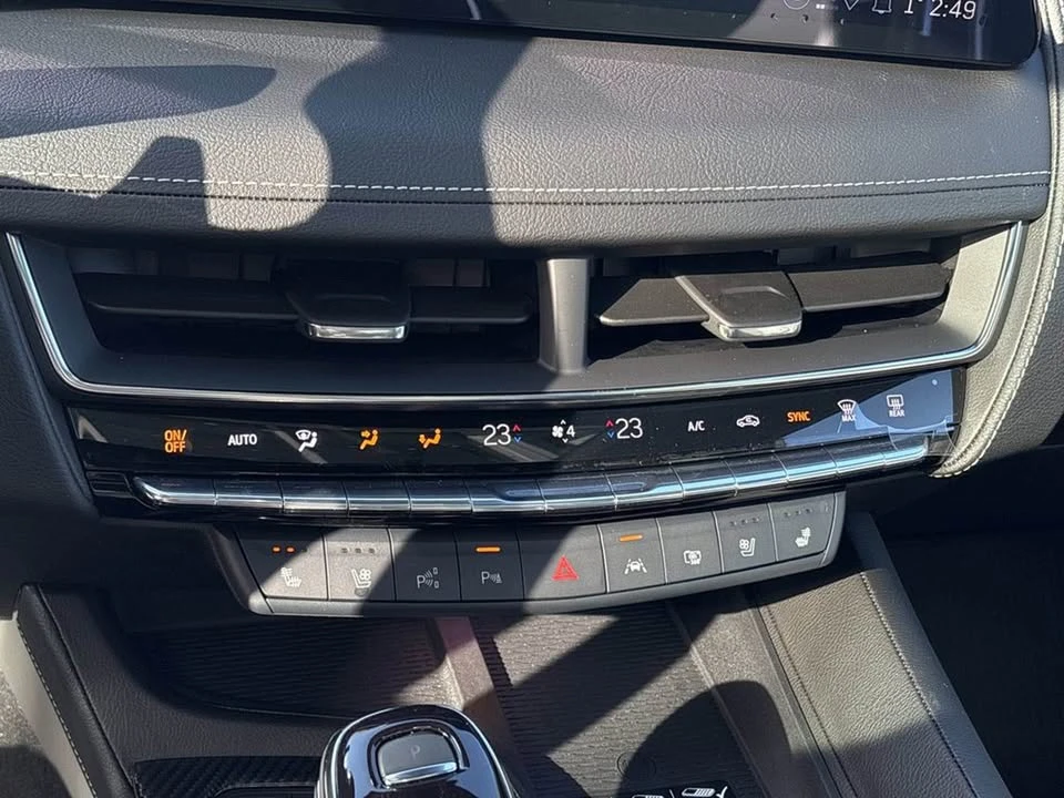 2026 Cadillac CT5-V - Image 15 of 20