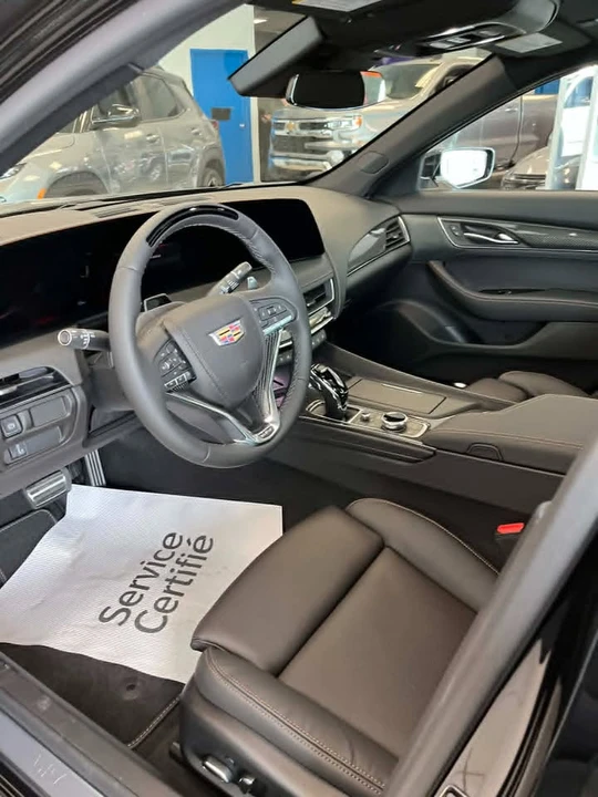 2026 Cadillac CT5-V - Image 5 of 6