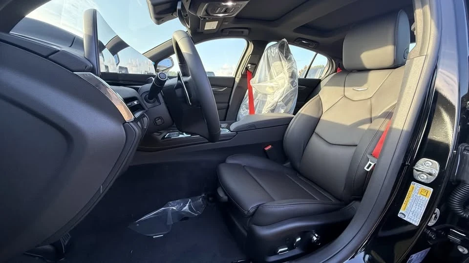 2026 Cadillac CT5-V - Image 6 of 9