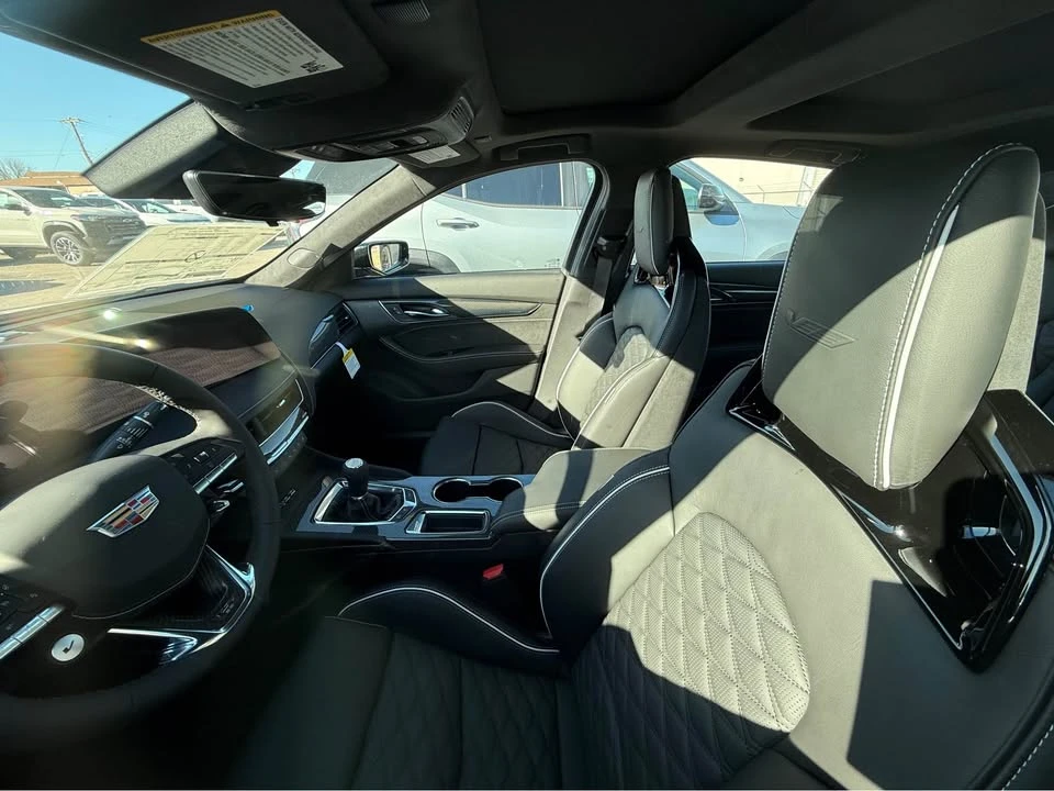 2026 Cadillac CT5-V Blackwing - Image 9 of 11