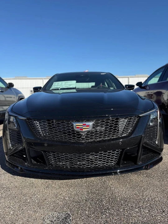 2026 Cadillac CT5-V Blackwing - Image 3 of 11