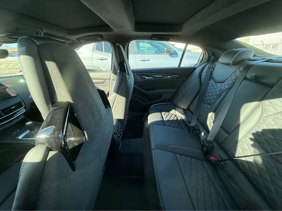 2026 Cadillac CT5-V Blackwing - Image 10 of 11