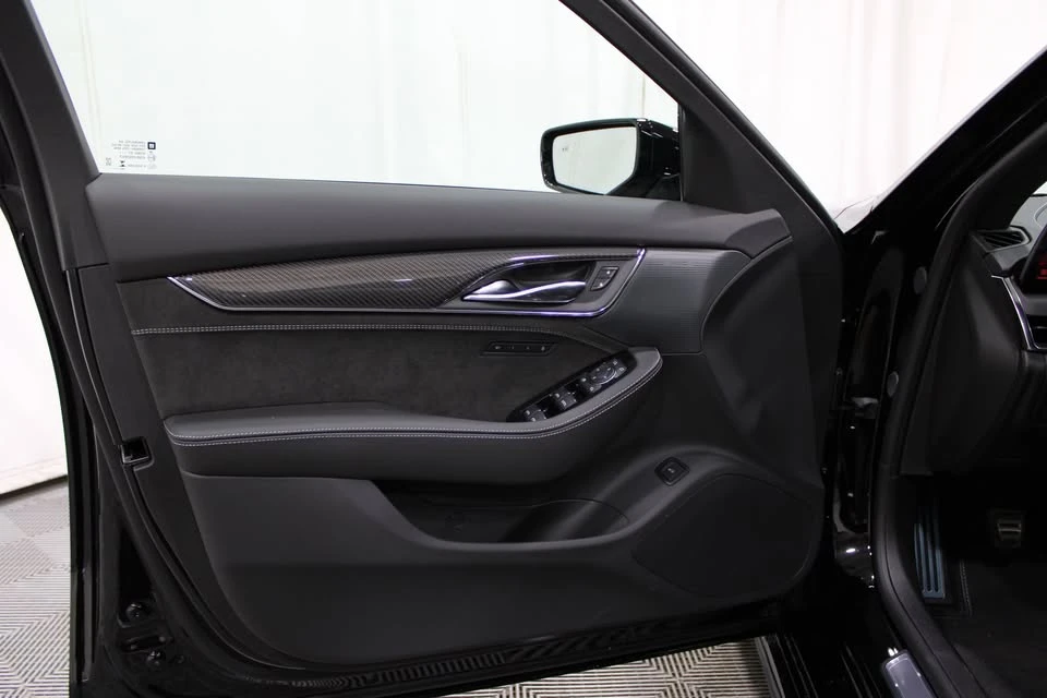 2026 Cadillac CT5-V Blackwing - Image 10 of 20