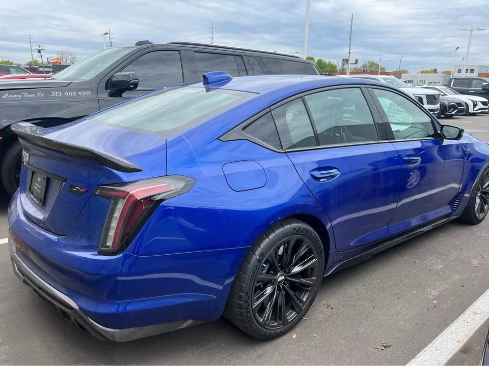 2026 Cadillac CT5-V - Image 3 of 10