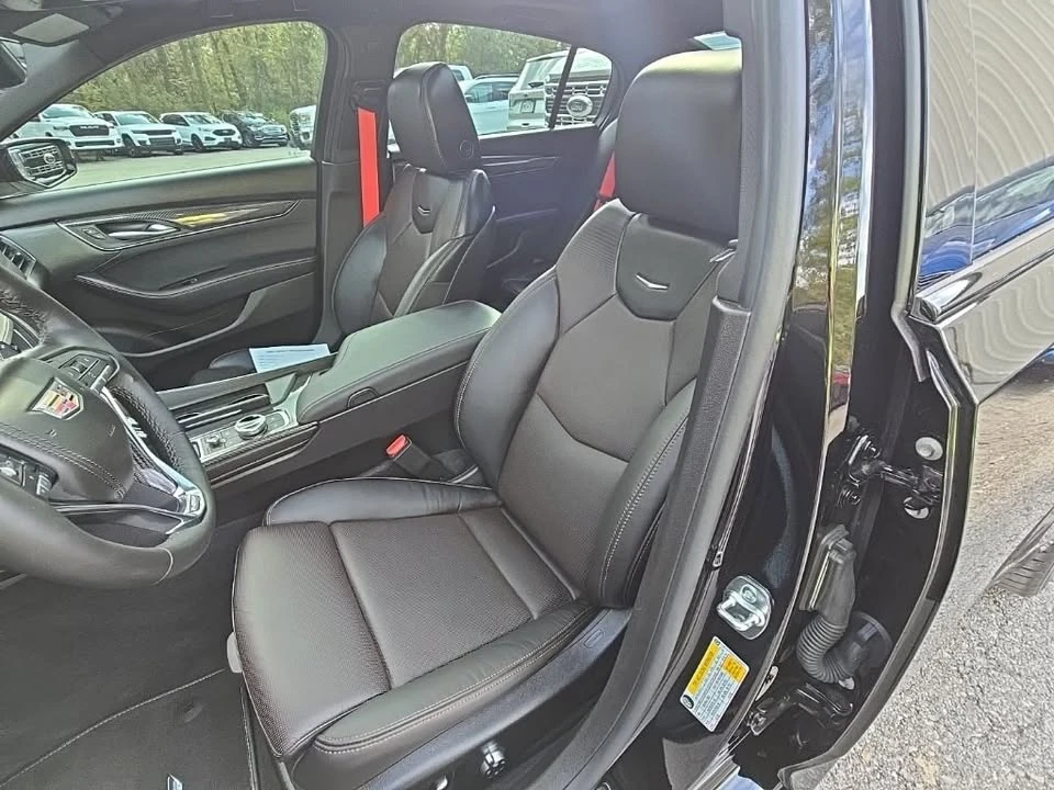 2026 Cadillac CT5-V - Image 7 of 12