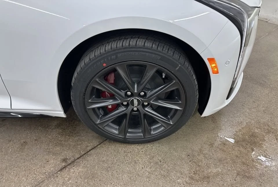 2026 Cadillac CT5-V - Image 7 of 12