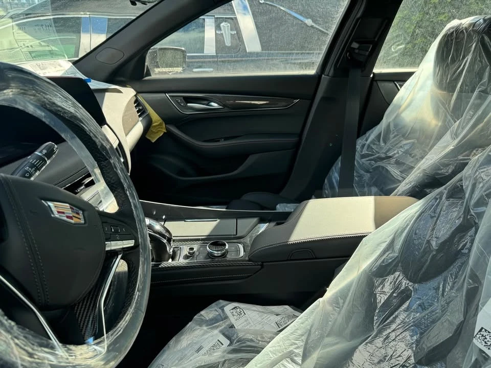 2026 Cadillac CT5-V - Image 4 of 9